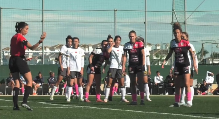  唐佳麗梅開(kāi)二度、邵子欽破門，中國(guó)女足3-2擊敗Alhama俱樂(lè)部女足
