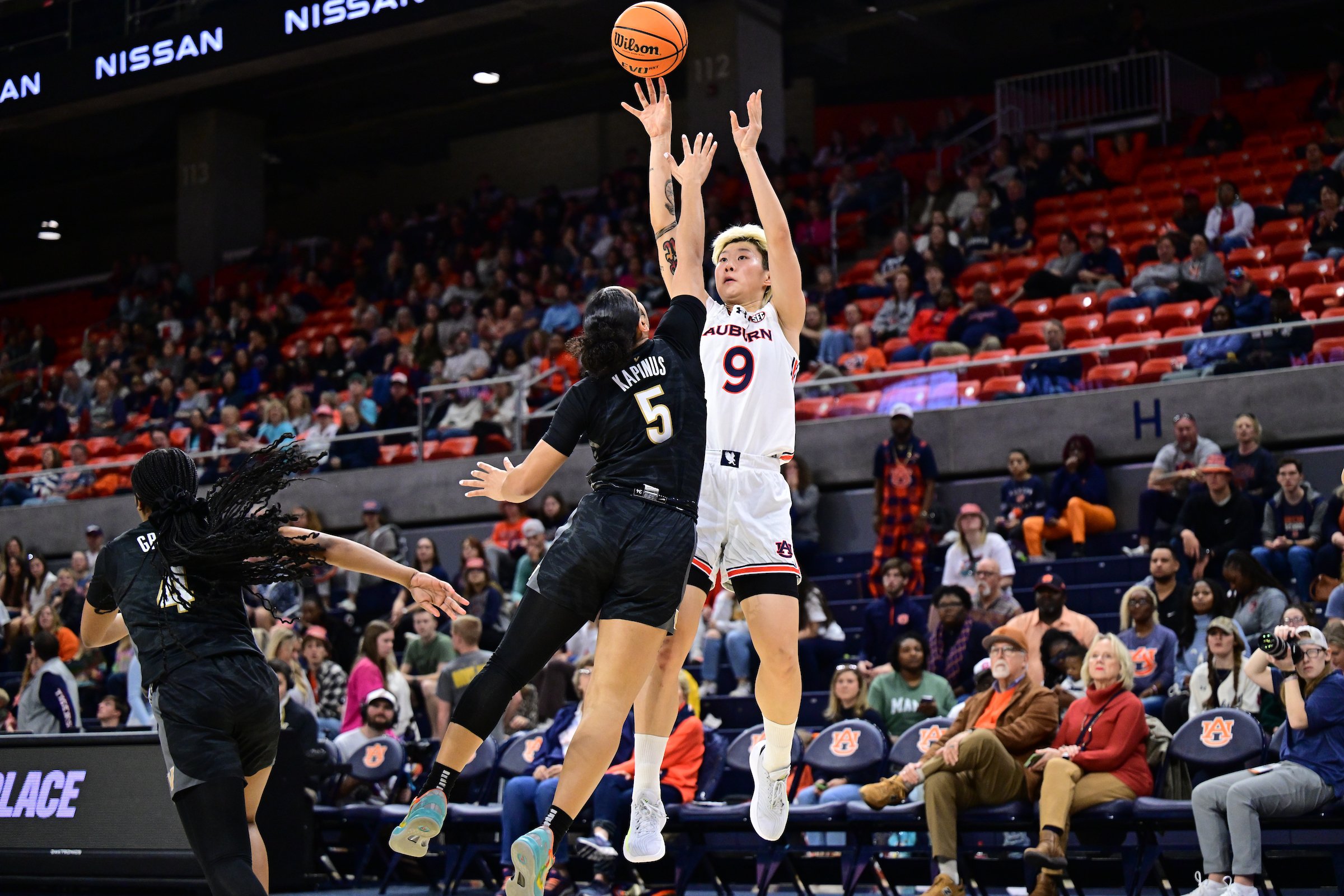  征戰(zhàn)NCAA！鄧雨婷：不太喜歡被稱為“李夢(mèng)接班人” 未來想進(jìn)WNBA