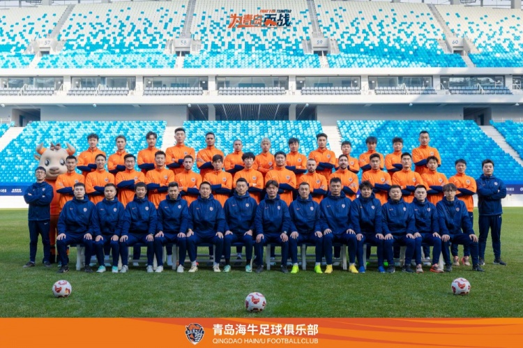  青島海牛一線隊(duì)名單：老將鄭龍、薩里奇坐鎮(zhèn)，金洋洋等新援在列