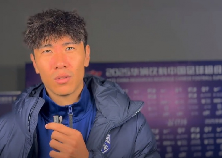  劉奕鳴：今年新援很多還需要磨合期，保持狀態(tài)相信下一場能拿下