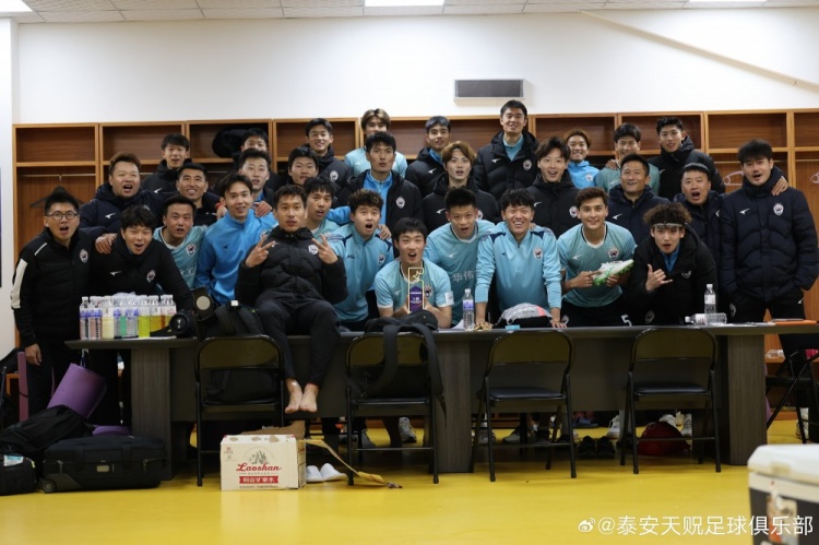  苑維瑋帶隊(duì)首秀告捷，泰安天貺足協(xié)杯5-1大勝青島五月的風(fēng)