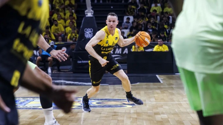  NBA初代老六，42歲進(jìn)入生涯巔峰？！